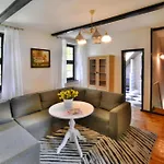 Villa Home, Oasis Of Peace,