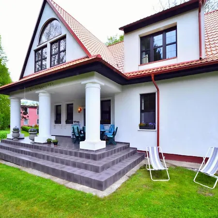 Home, Oasis Of Peace, Willa