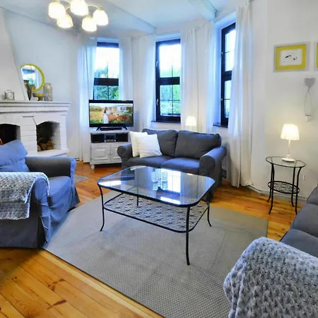 Home, Oasis Of Peace, Willa