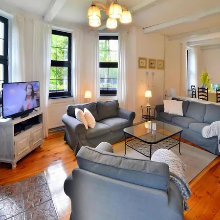 Home, Oasis Of Peace, *